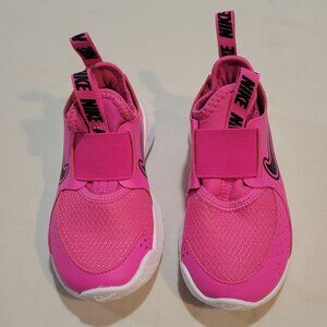 Unworn Nike Kids' Flex Runner 3 Size 7 Toddler Sneakers